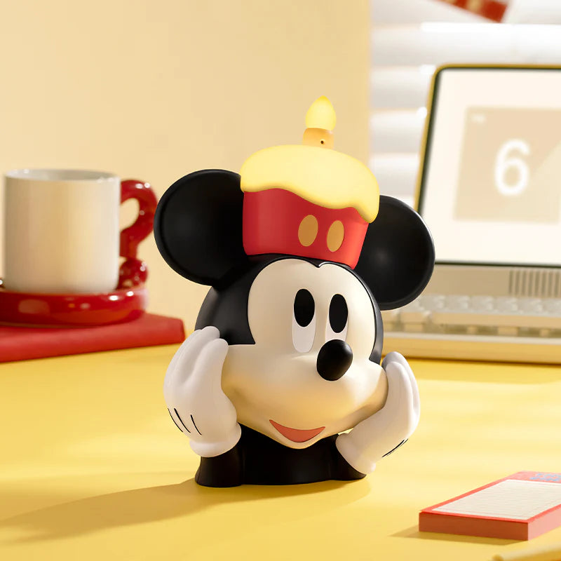 Donald Duck Fortune Lamp - LED Rechargeable Desk Light