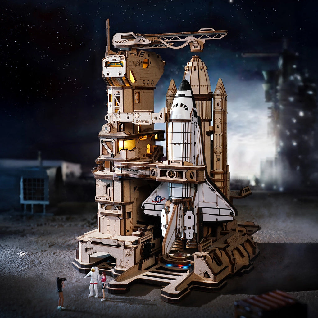 Space Shuttle Wooden 3D Puzzle Kit