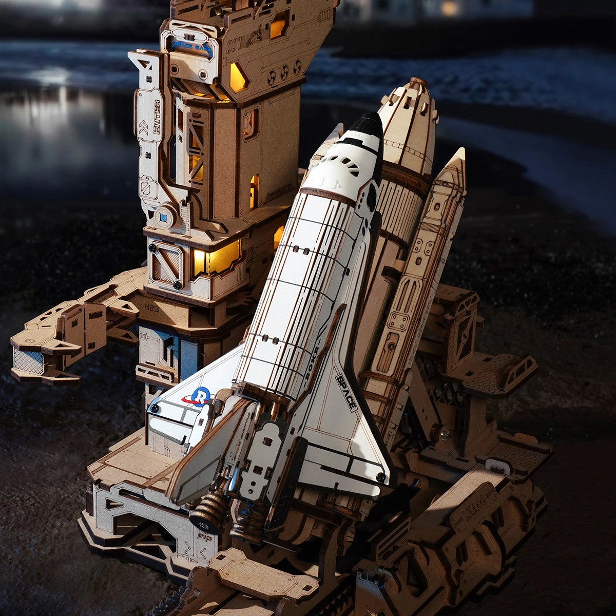 Space Shuttle Wooden 3D Puzzle Kit