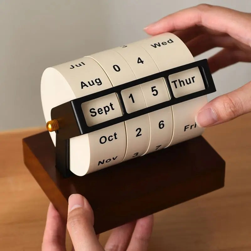 Rotating Wheel Perpetual Calendar