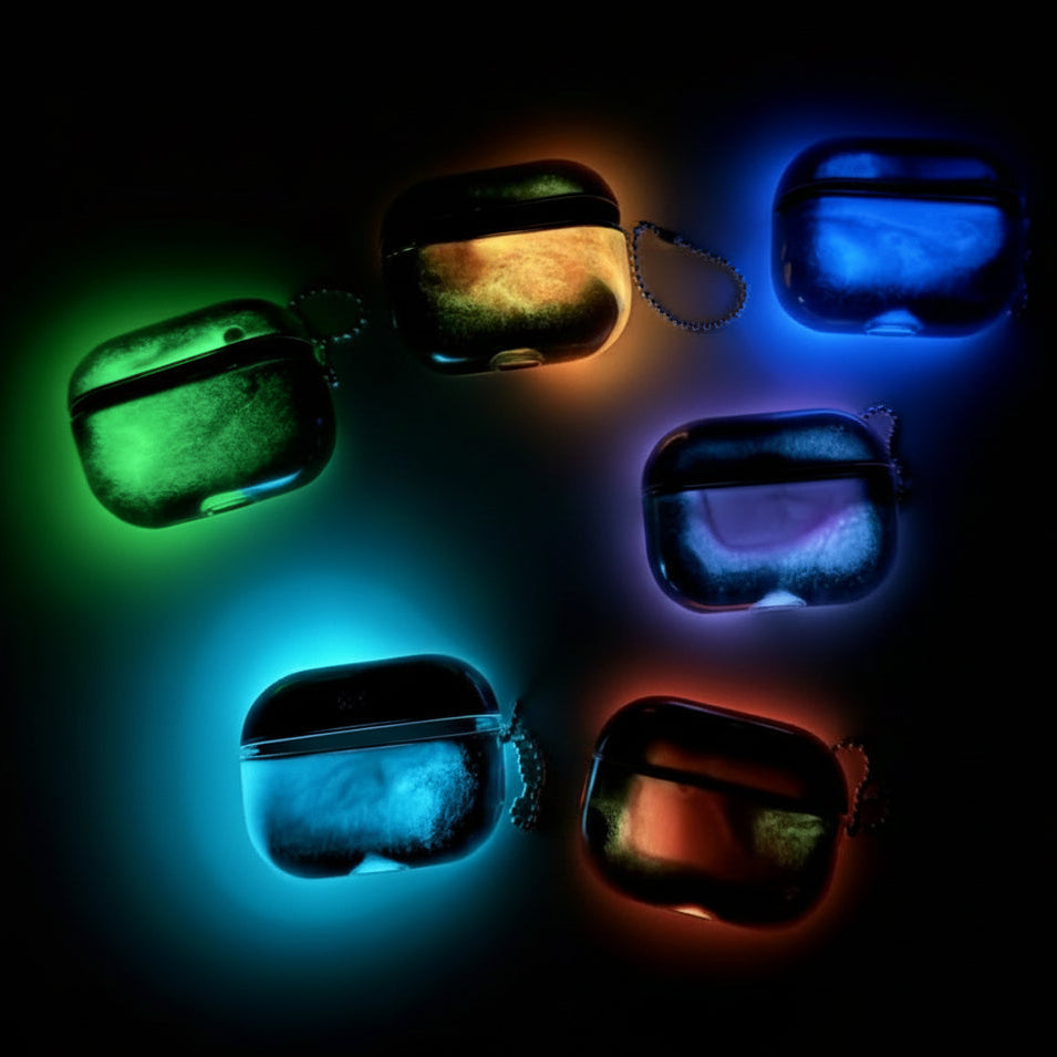 Glow-in-the-Dark Liquid Glitter AirPods Case - Moving Quicksand Design