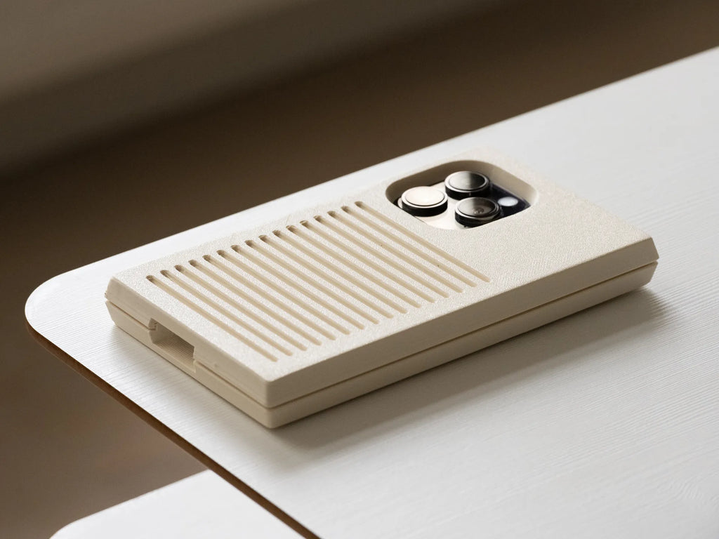 Retro Phone Case For iPhone 16